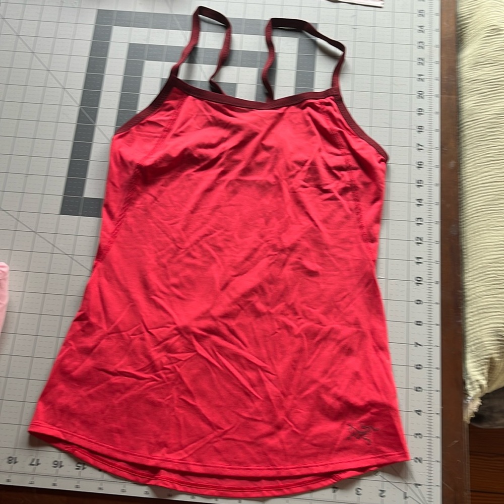 Arcteryx women’s phase sl tank top exercise climbing yoga xs